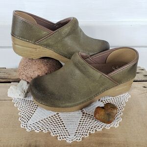 Moss Dansko Pro Honey Clog Olive Burnish Distress Nubuck Suede 36 37 38 39 40 41